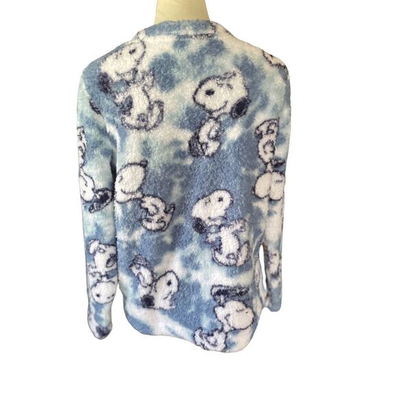 Peanuts - Picture 2 of 10